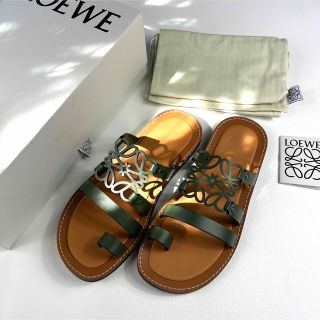 ロエベ(LOEWE)のLOEWE ロエベ　アナグラム　フラットサンダル レザー　38 グリーン(サンダル)