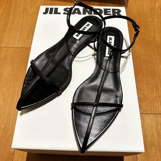 Jil Sander - 【JIL SANDER】新品未使用 フラットサンダルの通販｜ラクマ
