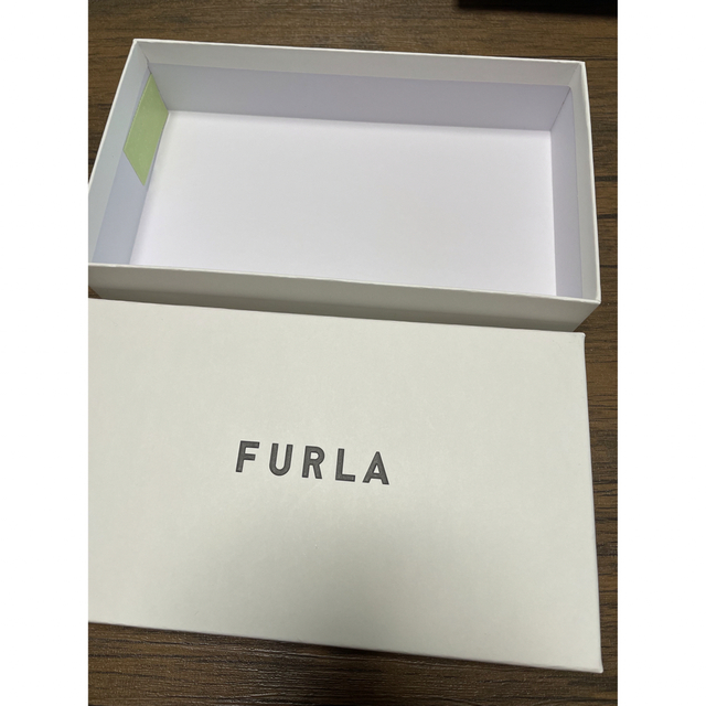 Furla(フルラ)の【フルラ長財布】ショップバッグ、巾着、箱 レディースのバッグ(ショップ袋)の商品写真