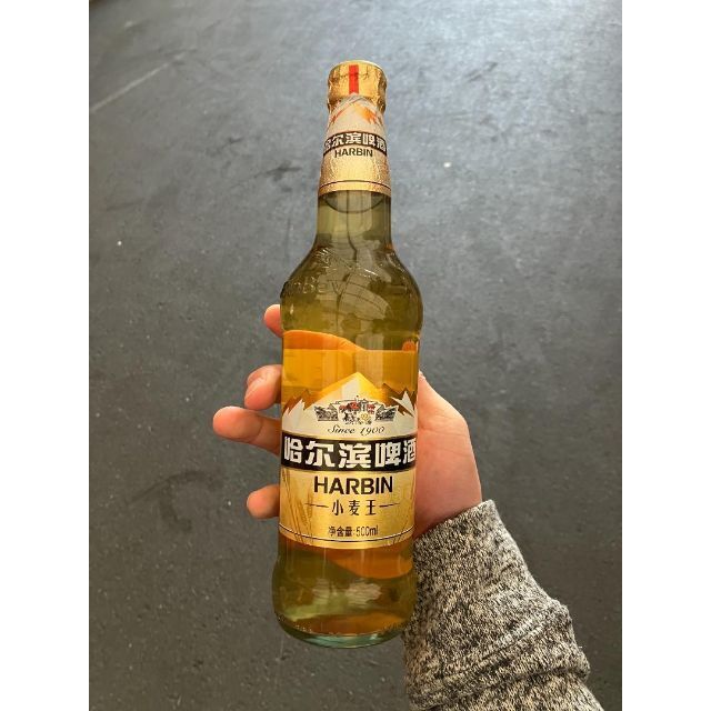 ビール 小麦王500mlx12本 4.0％ ハルビンビール 中華料理、焼き肉 食品/飲料/酒の食品/飲料/酒 その他(その他)の商品写真