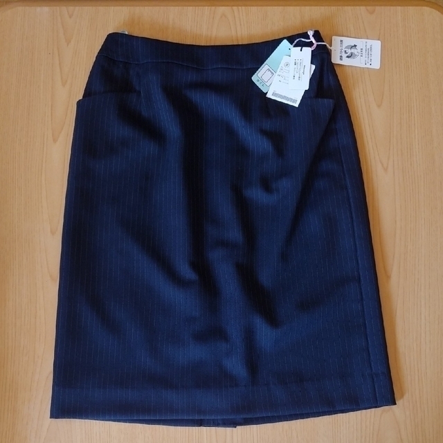 HARUYAMA - 新品 ViViコラボスーツ ネイビー 上下セット HARUYAMA - 新品 ViViコラボスーツ ネイビー 上下セット