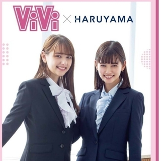 ハルヤマ(HARUYAMA)の新品　ViViコラボスーツ　ネイビー　上下セット　レディース(セット/コーデ)