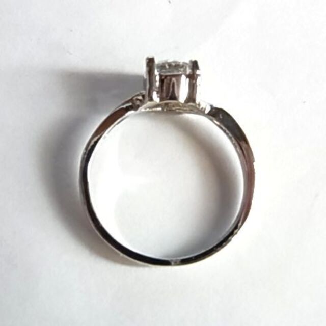 未使用品シルバーカラー リング指輪9号立爪CZキュービックジルコニア人工ダイヤ レディースのアクセサリー(リング(指輪))の商品写真