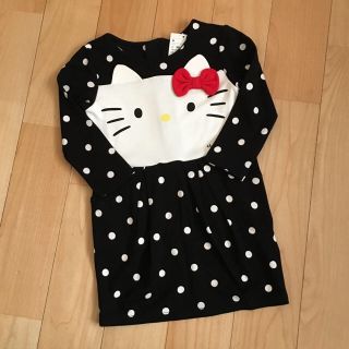 エイチアンドエム(H&M)の【新品】キティちゃんワンピース＊ドット柄(ワンピース)