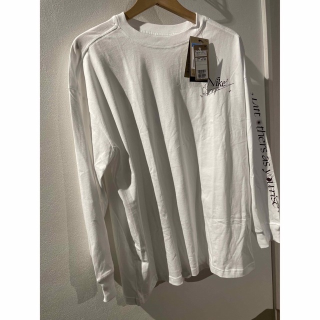 NIKE(ナイキ)の新品！NIKE ナイキ ウィメンズ NSW OC 3 L/S レディースのトップス(Tシャツ(長袖/七分))の商品写真