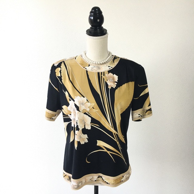 美品 LEONARD レオナール コットンストレッチ Tシャツ トップス