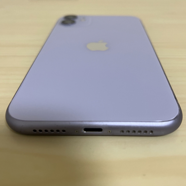 Apple(アップル)のyuki様専用 iPhone11 64GB SIMフリー パープル スマホ/家電/カメラのスマートフォン/携帯電話(スマートフォン本体)の商品写真