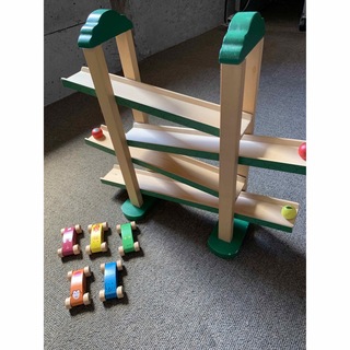 木製　おもちゃ　車　スロープ(知育玩具)