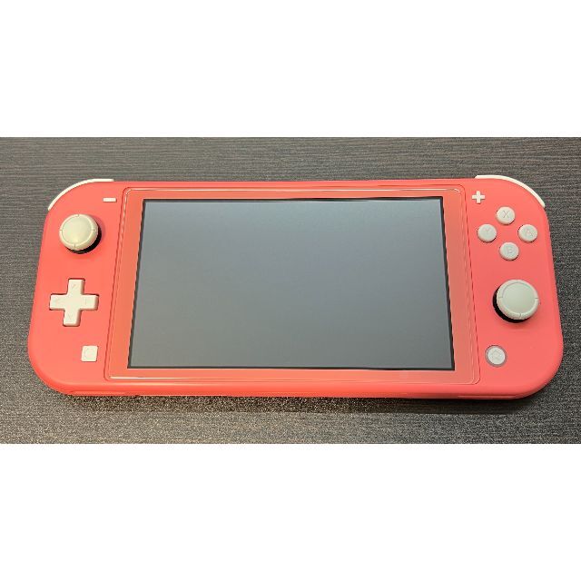 (486) 整備済み Switch Lite コーラル ピンク エンタメ/ホビーのゲームソフト/ゲーム機本体(携帯用ゲーム機本体)の商品写真
