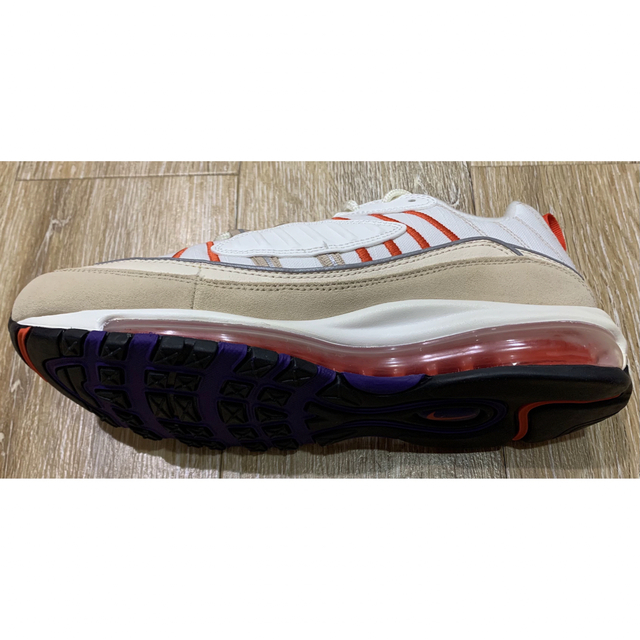 NIKE(ナイキ)のNIKE AIR MAX 98 スニーカー メンズの靴/シューズ(スニーカー)の商品写真