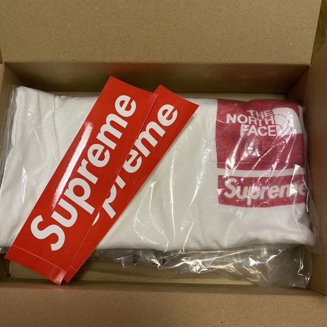 Supreme The North Face Printed PocketTee