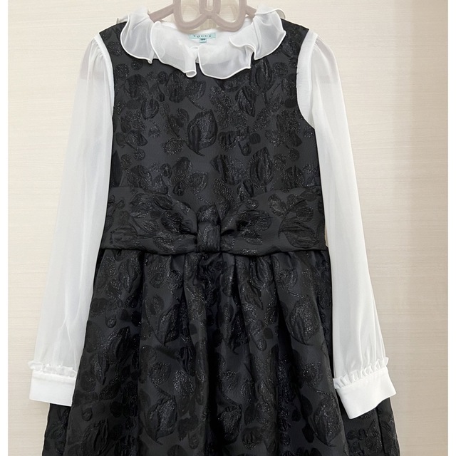 TOCCA(トッカ)の【美品】TOCCA⭐︎フラワーカラーブラウス キッズ/ベビー/マタニティのキッズ服女の子用(90cm~)(ブラウス)の商品写真