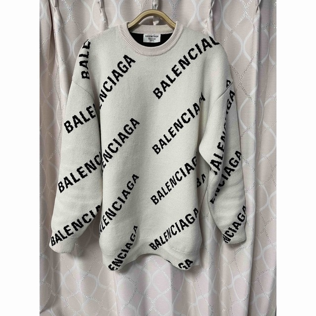 Balenciaga - バレンシアガロゴニットの通販 by エヌケー's shop ...