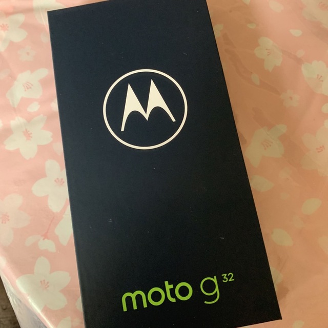 SIMフリーmoto g32 メモリー4GB ストレージ128GB ミネラルグレイ