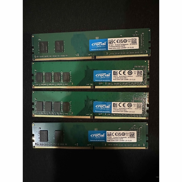 PCパーツcrucial RAM メモリー DDR-3200 8GBx4 32GB