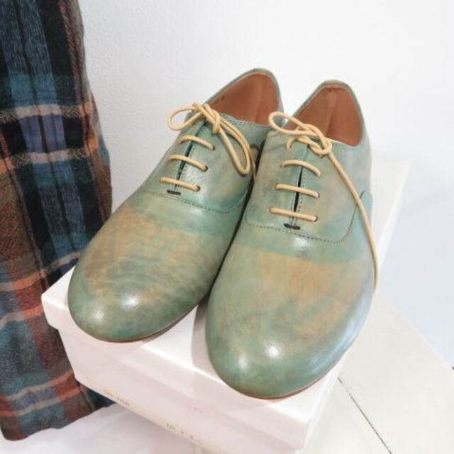 l'atelier du savon(アトリエドゥサボン)の新品 アトリエドゥサボン　ピオネロ レザーシューズ　ハンドペイント　Msize レディースの靴/シューズ(ローファー/革靴)の商品写真