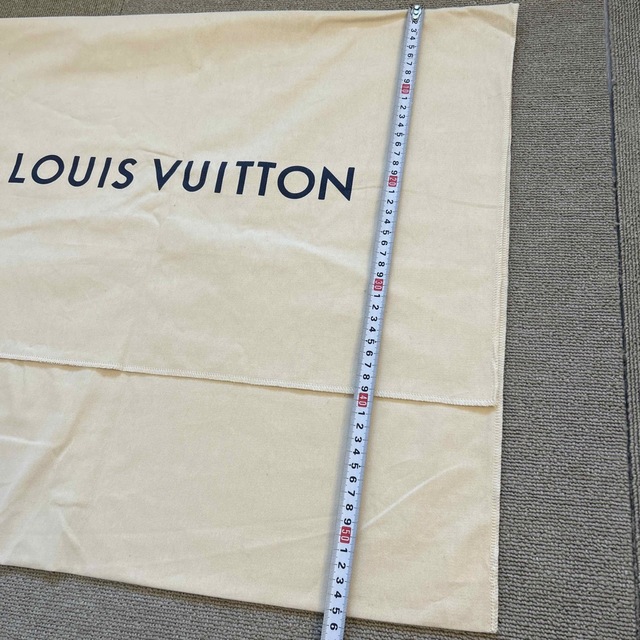 LOUIS VUITTON(ルイヴィトン)の大サイズ　LOUIS VUITTON ルイヴィトン　保存袋　バッグ レディースのバッグ(ショップ袋)の商品写真