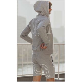 ✨新品✨ 1PIU1UGUALE3 ビッグファスナー ハーフパンツ
