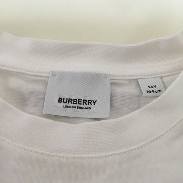 BURBERRY(バーバリー)のBurberry ティーカッププリントTシャツ　キッズ14Y キッズ/ベビー/マタニティのキッズ服女の子用(90cm~)(Tシャツ/カットソー)の商品写真