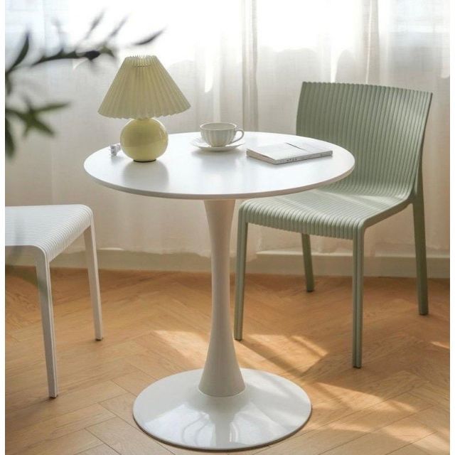 【新品未使用】サイドテーブル　ラウンドテーブル　ダイニングテーブル　ホワイト　白 1