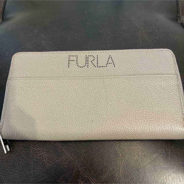 @ フルラ FURLA 長財布 ベージュ 小銭入れ カードケース