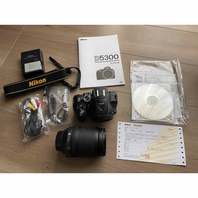 Nikon D5300 18-140 VR レンズキット デジタル一眼