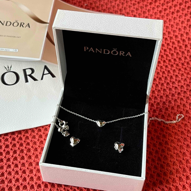 Pandora ピアス&ネックレス　セット