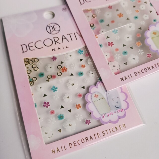 ネイルシール Decorative nail 花柄 ３枚セット コスメ/美容のネイル(デコパーツ)の商品写真