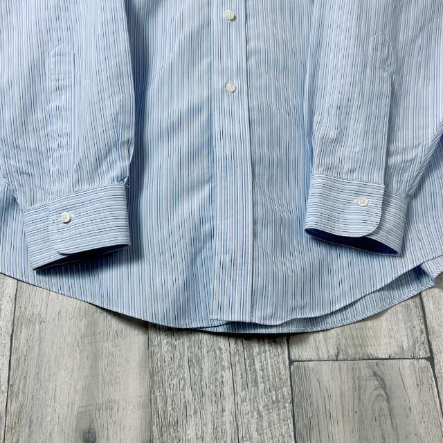 Brooks Brothers(ブルックスブラザース)のブルックスブラザーズ　人気　ストライプ　古着　長袖　大きめ　シンプル　長袖シャツ メンズのトップス(シャツ)の商品写真