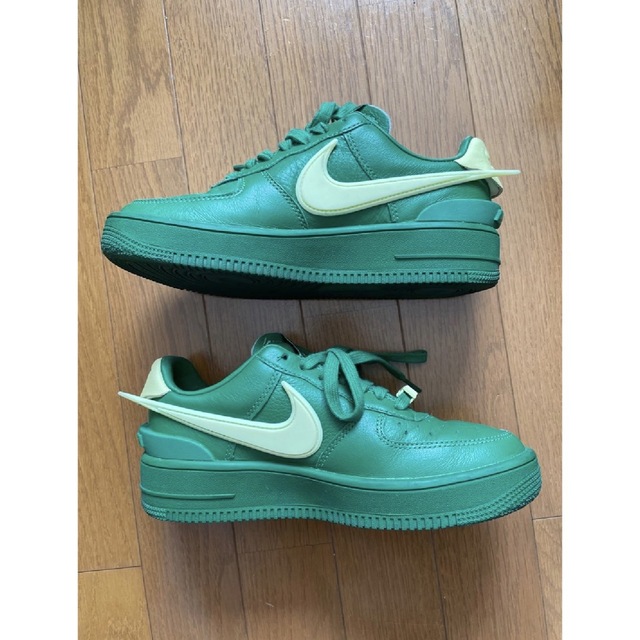 NIKE(ナイキ)のNIKE x AMBUSH AIR FORCE 1 LOW SP メンズの靴/シューズ(スニーカー)の商品写真