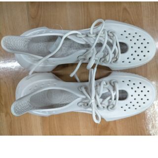 allbirds サンダル 夏に向けて