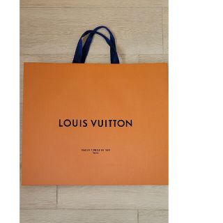 VUITTON ルイヴィトン 新型 紙袋 × 8枚　ヴィトン　ショッパー 神戸