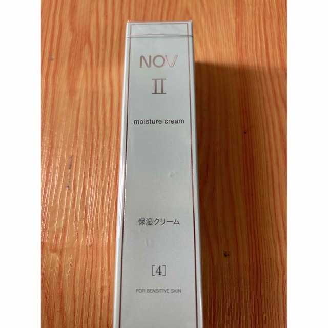 NOV(ノブ)のNOVⅡ　ノブⅡ　モイスチュアクリーム　保湿クリーム　50g コスメ/美容のスキンケア/基礎化粧品(フェイスクリーム)の商品写真