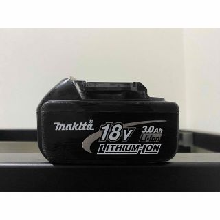 マキタ(Makita)のマキタ　バッテリー　１８Ｖ　DC1830(工具)