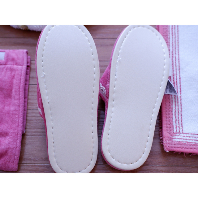 ちゃーむ様 専用)ローラアシュレイ ピオニー トイレタリー 4点 ちゃーむ様 専用)ローラアシュレイ ピオニー トイレタリー 4点
