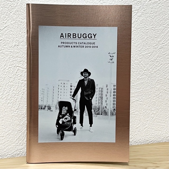 AIRBUGGY(エアバギー)の▪️エアバギー カタログ AUTUMN & WINTER 2015-2016  エンタメ/ホビーの雑誌(ファッション)の商品写真