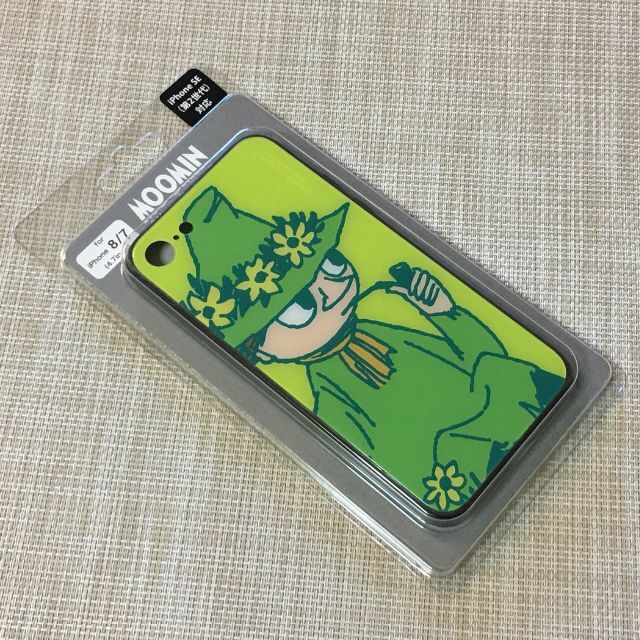 MOOMIN(ムーミン)のiPhone SE3/SE2/8/7：スナフキン アップ 背面ガラスハードケース スマホ/家電/カメラのスマホアクセサリー(iPhoneケース)の商品写真