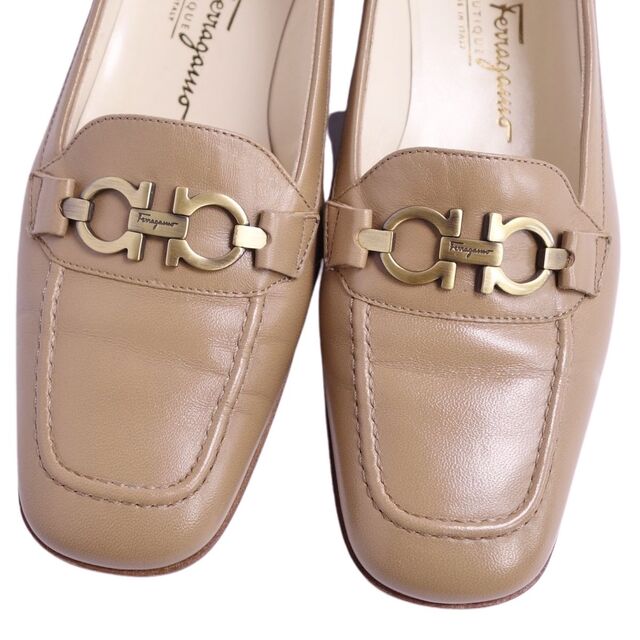 Salvatore Ferragamo - 美品 サルヴァトーレ フェラガモ Salvatore