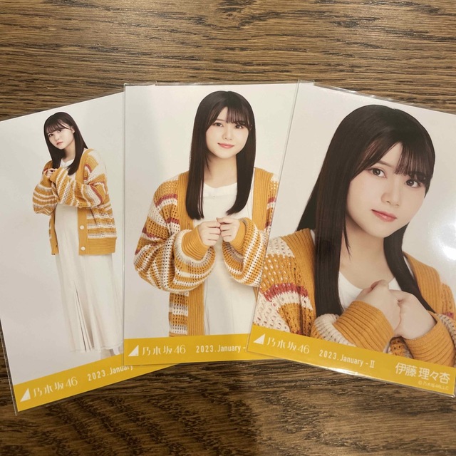 乃木坂46 - 乃木坂46 伊藤理々杏 マルチカラーニット 生写真