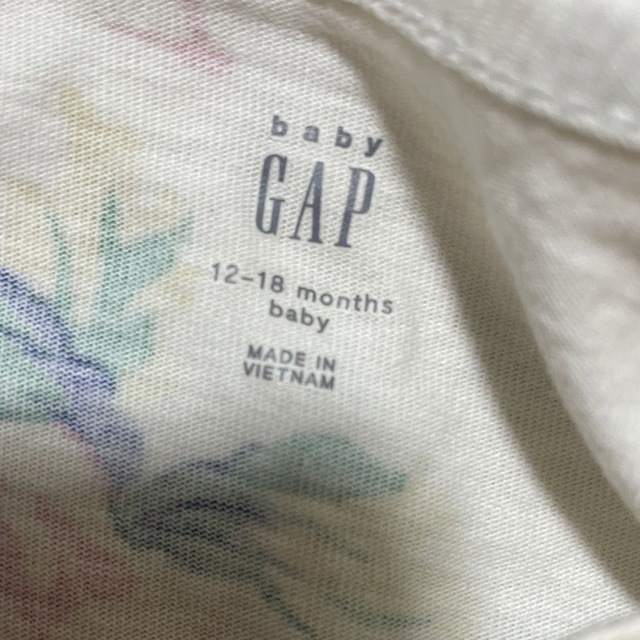 GAP Kids(ギャップキッズ)のロンパース キッズ/ベビー/マタニティのベビー服(~85cm)(ロンパース)の商品写真