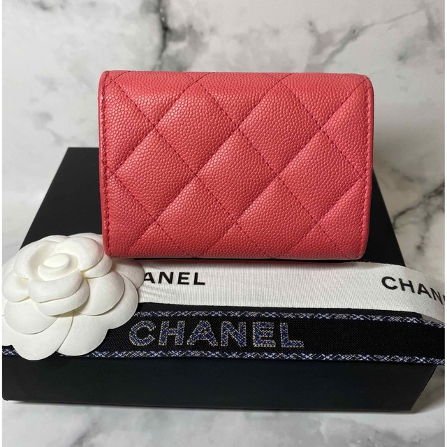 CHANEL(シャネル)の【美品☆30番台】CHANEL ミニウォレット マドモアゼル / ピンク レディースのファッション小物(財布)の商品写真