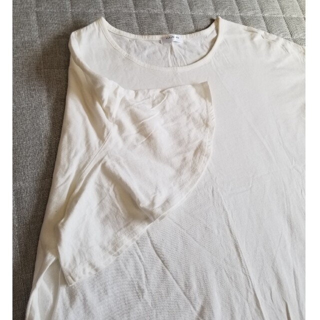 GLACIER(グラシア)のGLACIER グラシア ハニーズ 白 袖フリル Tシャツ レディースのトップス(カットソー(半袖/袖なし))の商品写真