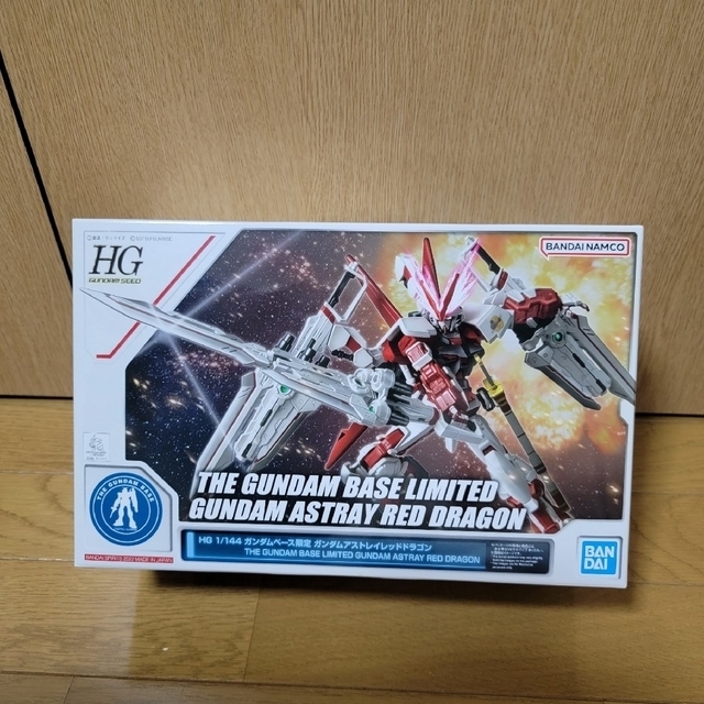 BANDAI(バンダイ)のHG ガンダムアストレイ レッドドラゴン　限定ステッカーセット エンタメ/ホビーのおもちゃ/ぬいぐるみ(模型/プラモデル)の商品写真