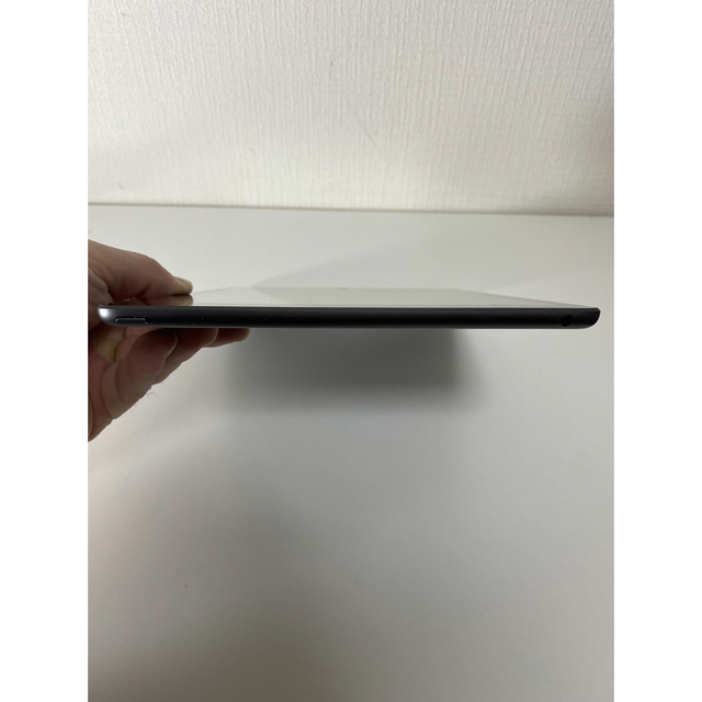 Apple(アップル)のiPad 第8世代 Wi-Fi 中古 ジャンク 部品取り スマホ/家電/カメラのPC/タブレット(タブレット)の商品写真