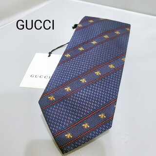 グッチ(Gucci)の【極美品】GUCCI　グッチ　ネクタイ　蜂　総柄　シルク100% イタリア製(ネクタイ)