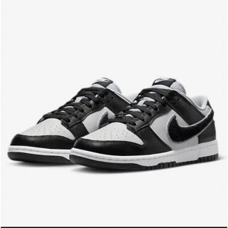 ナイキ(NIKE)のDunkLow Retro Chenille Swoosh Black Grey(スニーカー)