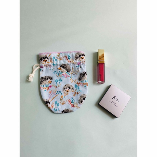 ハリネズミのミニ巾着♡ ハンドメイドのファッション小物(ポーチ)の商品写真