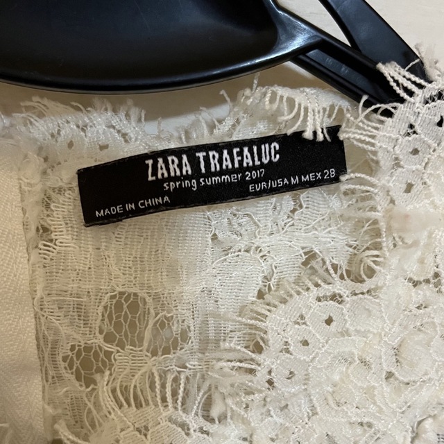 ZARA(ザラ)のZARA トップス レディースのトップス(カットソー(半袖/袖なし))の商品写真