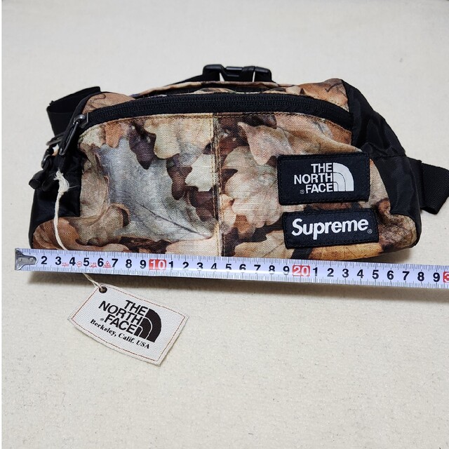 Supreme(シュプリーム)のSupreme THE NORTH FACE Roo II メンズのバッグ(ボディーバッグ)の商品写真