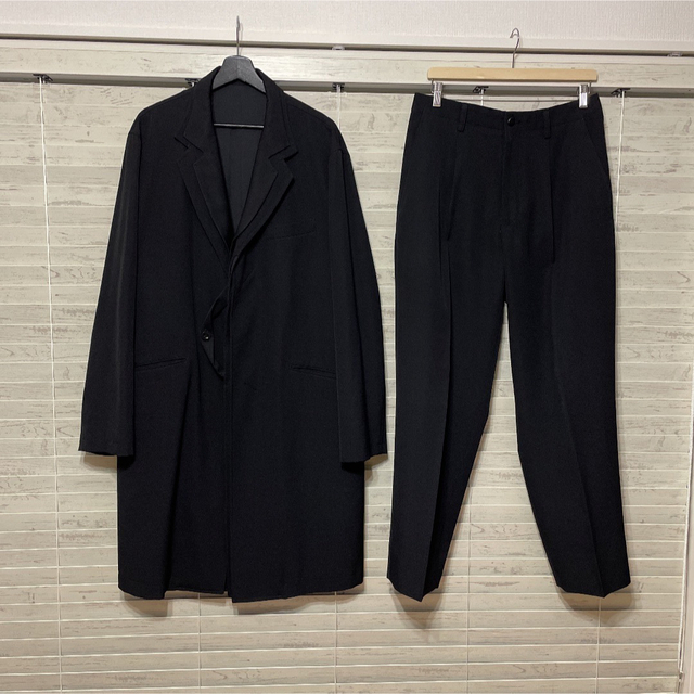 Yohji Yamamoto POUR HOMME(ヨウジヤマモトプールオム)のYohjiyamamoto POUR HOMME   セットアップ メンズのスーツ(セットアップ)の商品写真